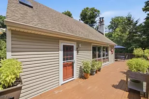 26 Lake Shore Rd W, Hardyston Township, NJ 07460 - Photo 7