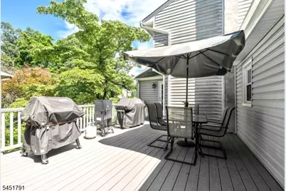 19 Edgewood Rd, Ringwood, NJ 07456 - Photo 27