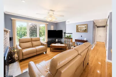 32 Mountain Ave, Rockaway Township, NJ 07866 - Photo 7