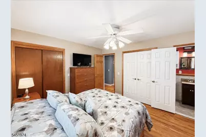 32 Mountain Ave, Rockaway Township, NJ 07866 - Photo 17