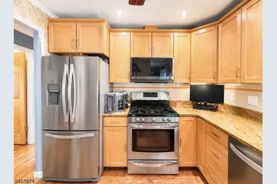 32 Mountain Ave, Rockaway Township, NJ 07866 - Photo 13