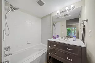 24 Pine Hollow Ct, Jefferson Township, NJ 07438 - Photo 23