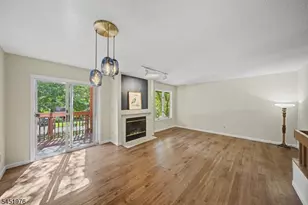24 Pine Hollow Ct, Jefferson Township, NJ 07438 - Photo 5