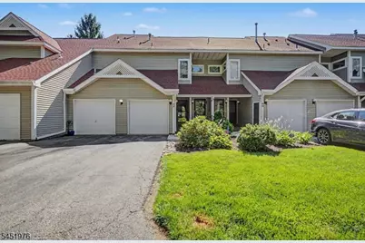 24 Pine Hollow Ct, Jefferson Township, NJ 07438 - Photo 1
