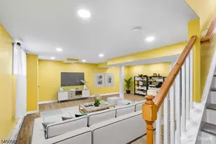 624 Robin Rd, Hillsborough Township, NJ 08844 - Photo 17