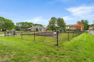 624 Robin Rd, Hillsborough Township, NJ 08844 - Photo 23