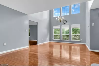 79 Morning Watch Rd, Wayne, NJ 07470 - Photo 5