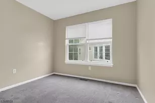 79 Morning Watch Rd, Wayne, NJ 07470 - Photo 21
