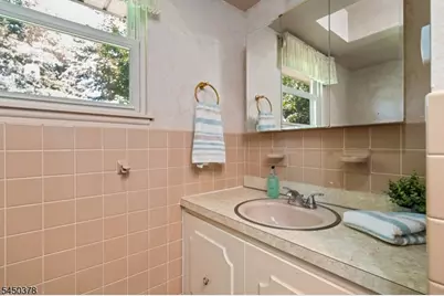 519 Old Boonton Rd, Boonton Town, NJ 07005 - Photo 21