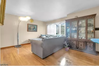 637 Britton St, Elizabeth, NJ 07202 - Photo 5