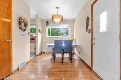 637 Britton St, Elizabeth, NJ 07202 - Photo 7
