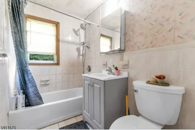 637 Britton St, Elizabeth, NJ 07202 - Photo 11
