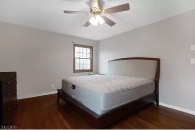 28 Bear Brook Ln, Livingston, NJ 07039 - Photo 11