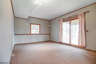 28 Bear Brook Ln, Livingston, NJ 07039 - Photo 15