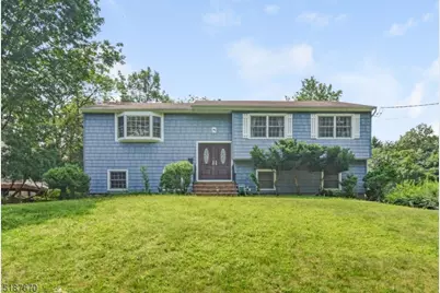 28 Bear Brook Ln, Livingston, NJ 07039 - Photo 1