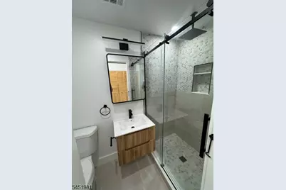 262 Anderson St #2, Hackensack, NJ 07601 - Photo 19