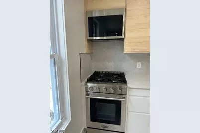 262 Anderson St #2, Hackensack, NJ 07601 - Photo 5