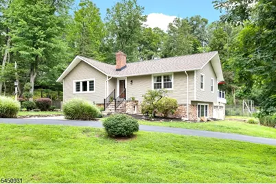 248 Johnston Dr, Watchung, NJ 07069 - Photo 1