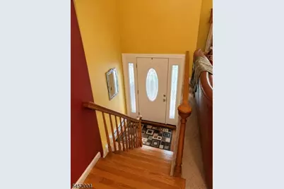 72 W Lake Shore Dr, Rockaway Township, NJ 07866 - Photo 5