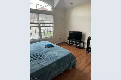 109 Turlington Ct, Livingston, NJ 07039 - Photo 9