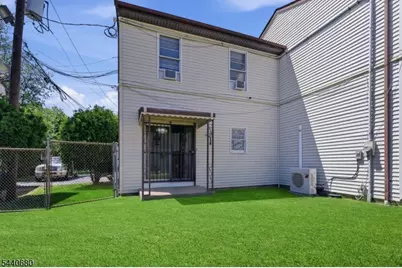 312 Littleton Ave, Newark, NJ 07103 - Photo 21