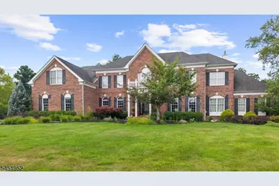 31 Balmoral Dr, Alexandria Township, NJ 08867 - Photo 1