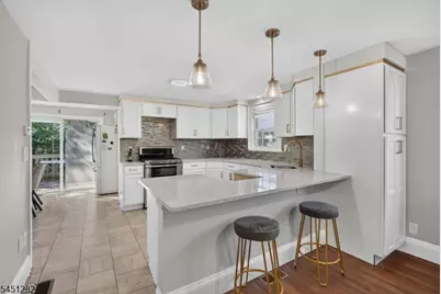 112 Rosewood Ter, Linden, NJ 07036 - Photo 7