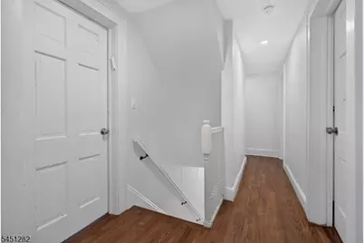 112 Rosewood Ter, Linden, NJ 07036 - Photo 21