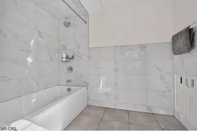 112 Rosewood Ter, Linden, NJ 07036 - Photo 19