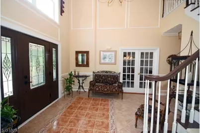 32 Coddington Rd, Readington, NJ 08889 - Photo 3