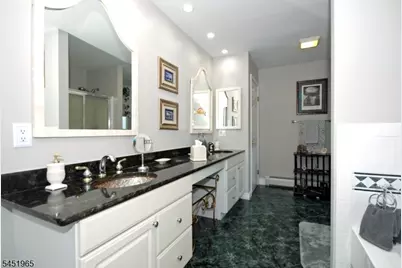 32 Coddington Rd, Readington, NJ 08889 - Photo 27
