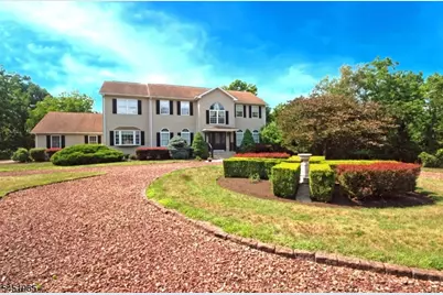 32 Coddington Rd, Readington, NJ 08889 - Photo 1