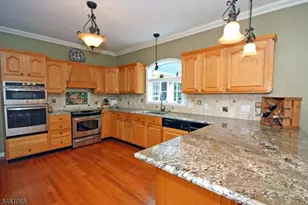 32 Coddington Rd, Readington, NJ 08889 - Photo 7