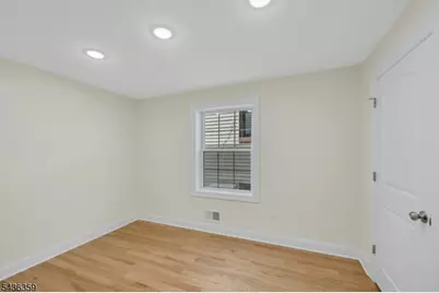 58 Vermont Ave, Newark, NJ 07106 - Photo 7