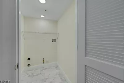 58 Vermont Ave, Newark, NJ 07106 - Photo 21