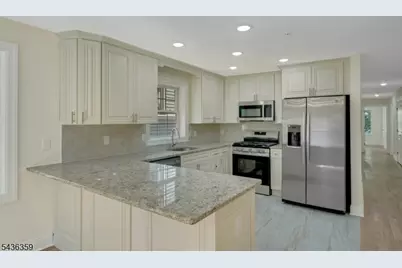 58 Vermont Ave, Newark, NJ 07106 - Photo 3