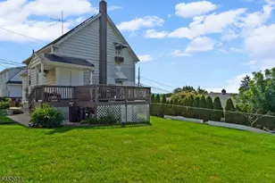 48 Cedarhurst Ave, Woodland Park, NJ 07424 - Photo 37