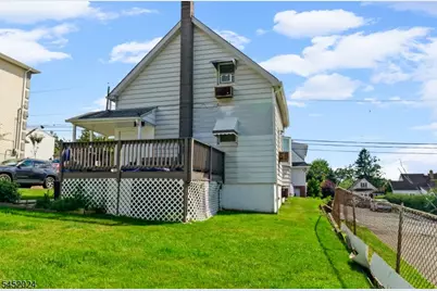 48 Cedarhurst Ave, Woodland Park, NJ 07424 - Photo 39