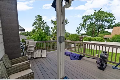 48 Cedarhurst Ave, Woodland Park, NJ 07424 - Photo 31