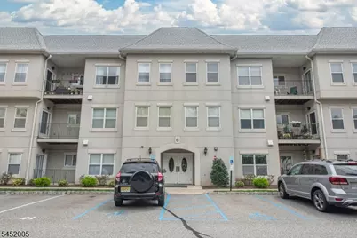 607 Brittany Dr, Wayne, NJ 07470 - Photo 1