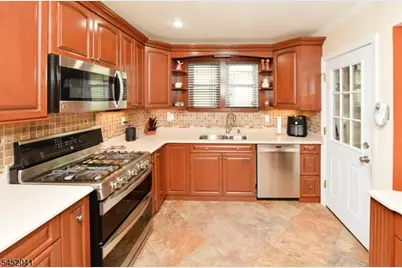 1556 Wyndmoor Ave, Hillside, NJ 07205 - Photo 5