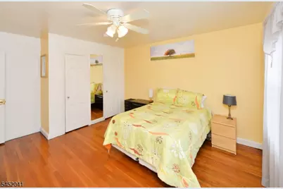 1556 Wyndmoor Ave, Hillside, NJ 07205 - Photo 13