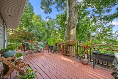 64 Grandview Dr, North Haledon, NJ 07508 - Photo 33