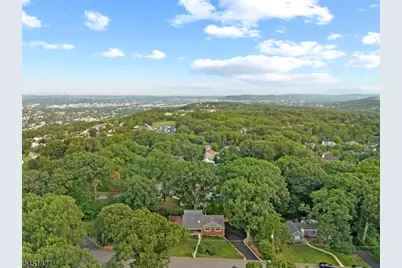 64 Grandview Dr, North Haledon, NJ 07508 - Photo 43