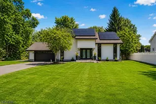 5 Three Rivers Dr, Jefferson Township, NJ 07849 - Photo 1