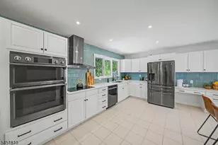 5 Three Rivers Dr, Jefferson Township, NJ 07849 - Photo 19