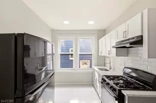 28 Underwood St, Newark, NJ 07106 - Photo 19
