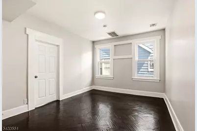 28 Underwood St, Newark, NJ 07106 - Photo 1