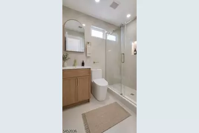 135 Lake Shore Dr, Parsippany, NJ 07054 - Photo 17