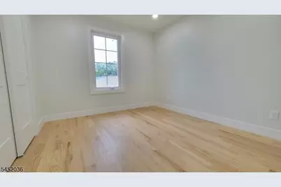 135 Lake Shore Dr, Parsippany, NJ 07054 - Photo 17